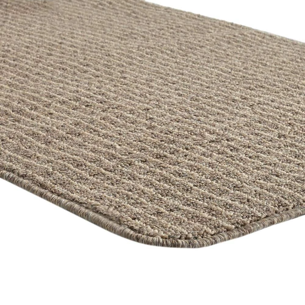 Pindot Fog 2 ft. 6 in. x 4 ft. Accent Rug by TrafficMaster 5 Pindot Fog 2 ft. 6 in. x 4 ft. Accent Rug by TrafficMaster - Image 3